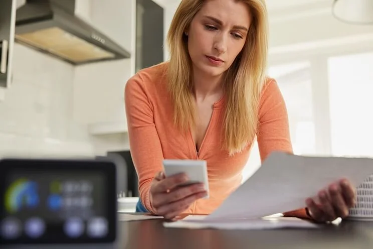 Figuring out energy bill prices next to smart meter