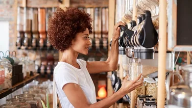 lady at plastic-free shop