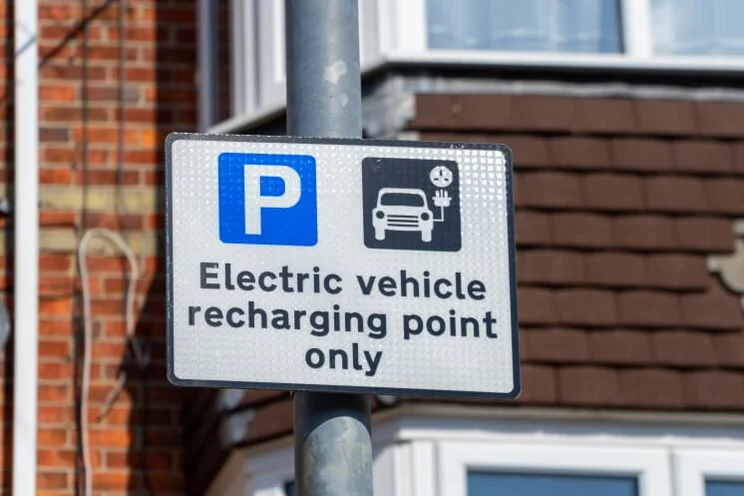 electric vehicle charging sign