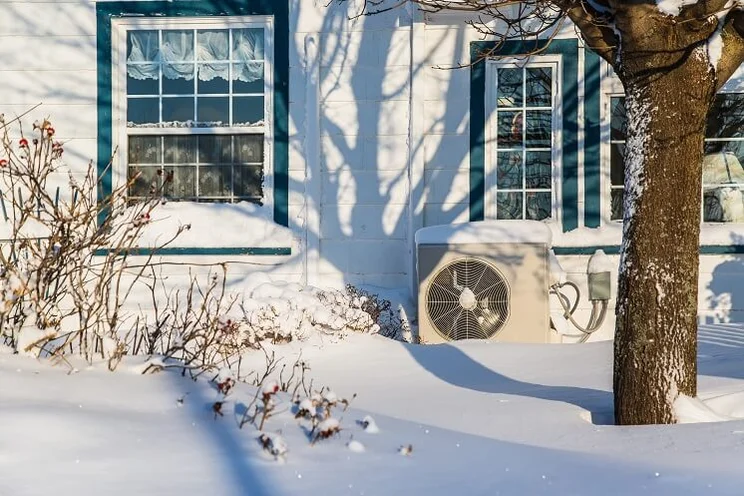 Heat pump in the snow