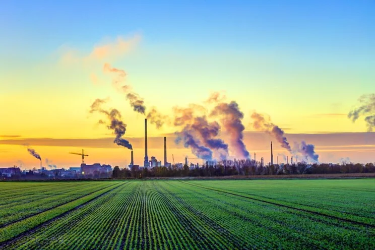 industrial facility generating emissions in Frankfurt, Germany