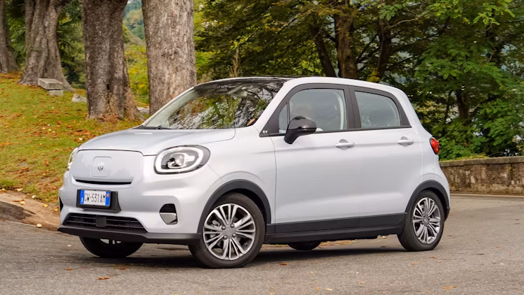 Leapmotor, a Chinese electric vehicle (EV) manufacturer, has launched two EV models
