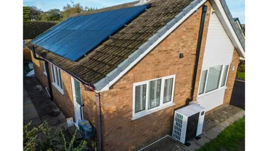 Puraflow Renewables solar panels and heat pump installation