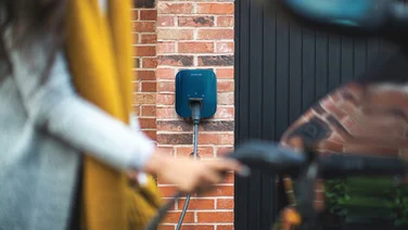 Fully integrated with Wondrwall HEMS, the charger is tariff-aware