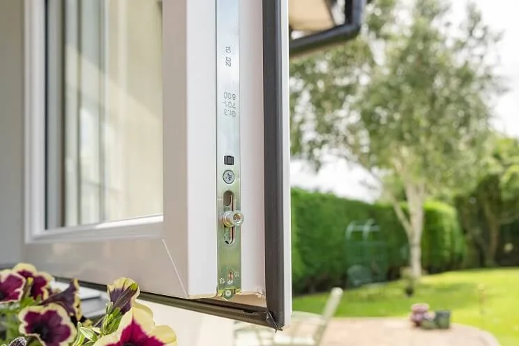 Double glazed windows locks