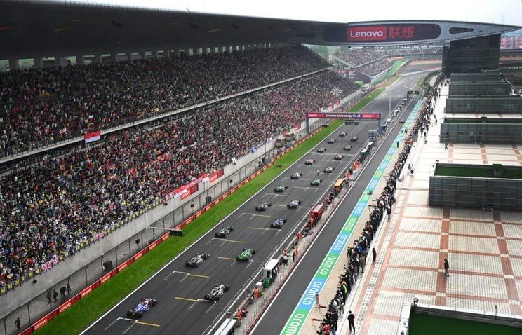 Formula 1 racing start
